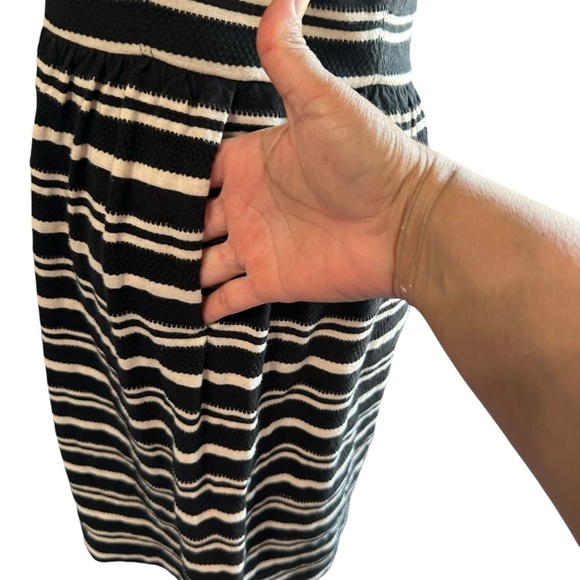 Madewell Black and White Sheath Dress - Picture 4 of 6